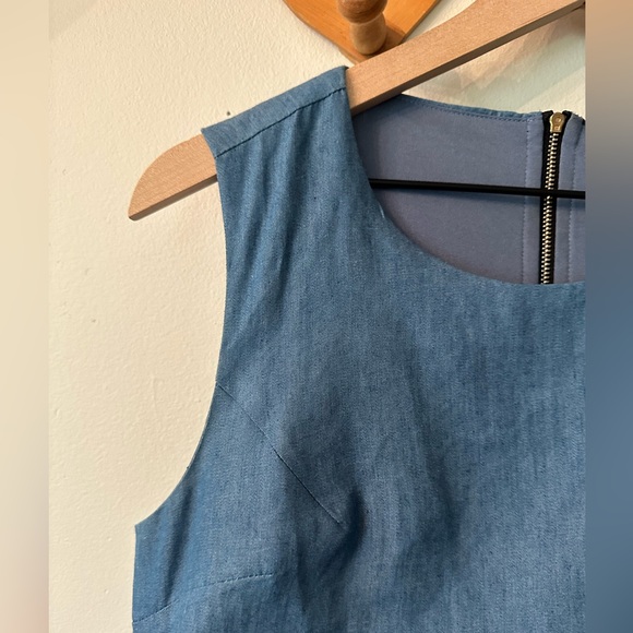 Chambray Crop Tank Top - LARGE - Picture 2 of 6